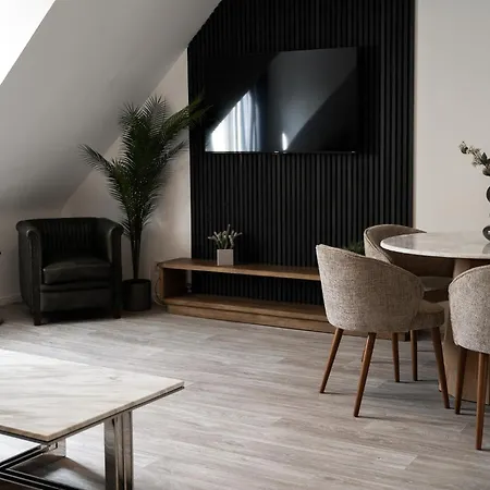 Ferienwohnungen Im Stadtzentrum -Junik Apartments Krefeld Exterior photo